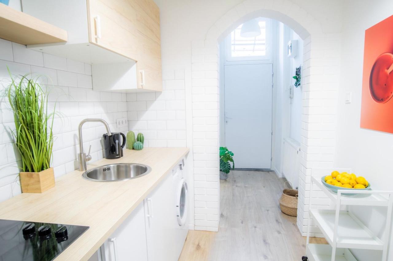 Apartment In Super Location M9 Budapest Eksteriør billede